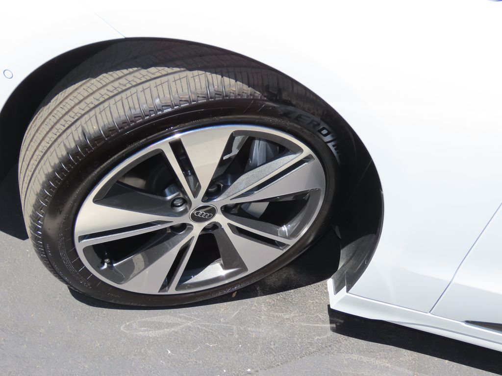 Thumbnail: 2025 Audi A6 - 3