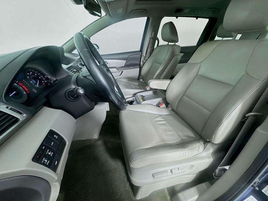 Used Car 2016 Honda Odyssey  Ex-l For Sale Under $20,000 In Austin, Texas