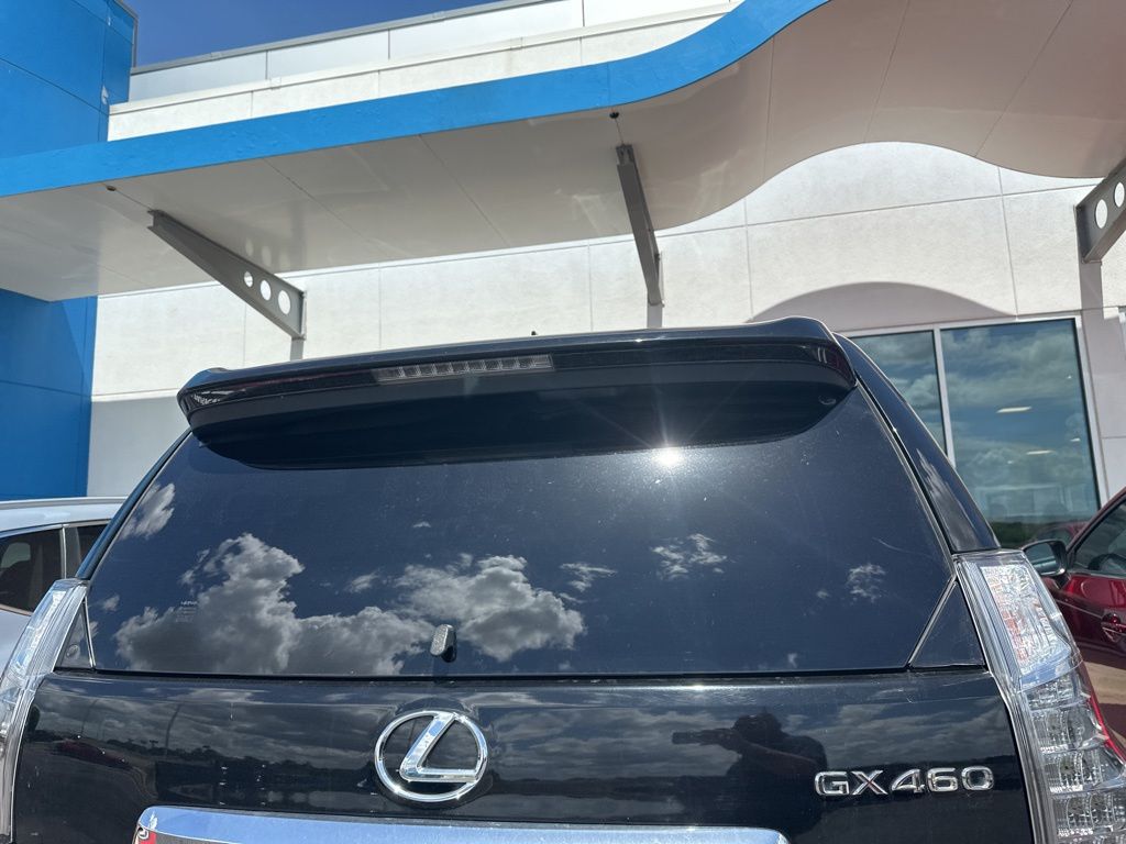 Thumbnail: 2016 Lexus GX - 5