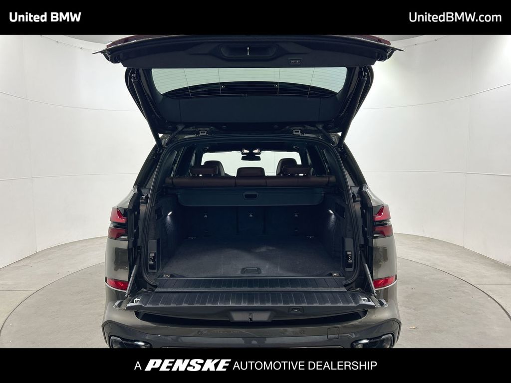 Thumbnail: 2026 BMW X5 - 22