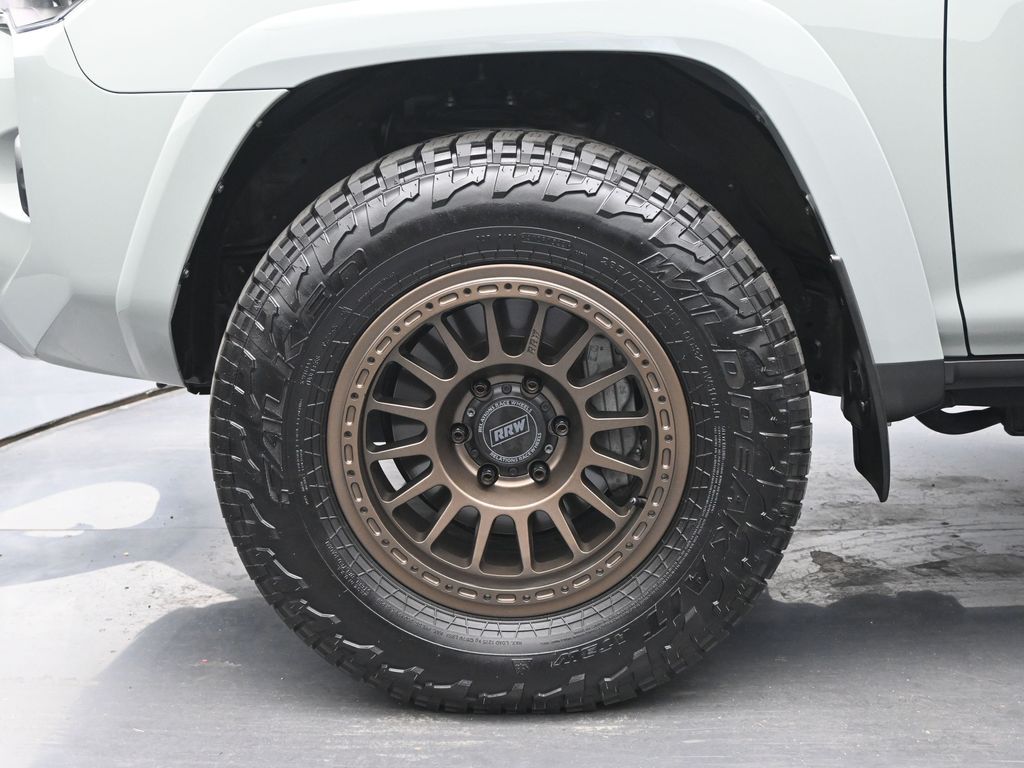 2022 Toyota 4Runner TRD Off-Road Premium