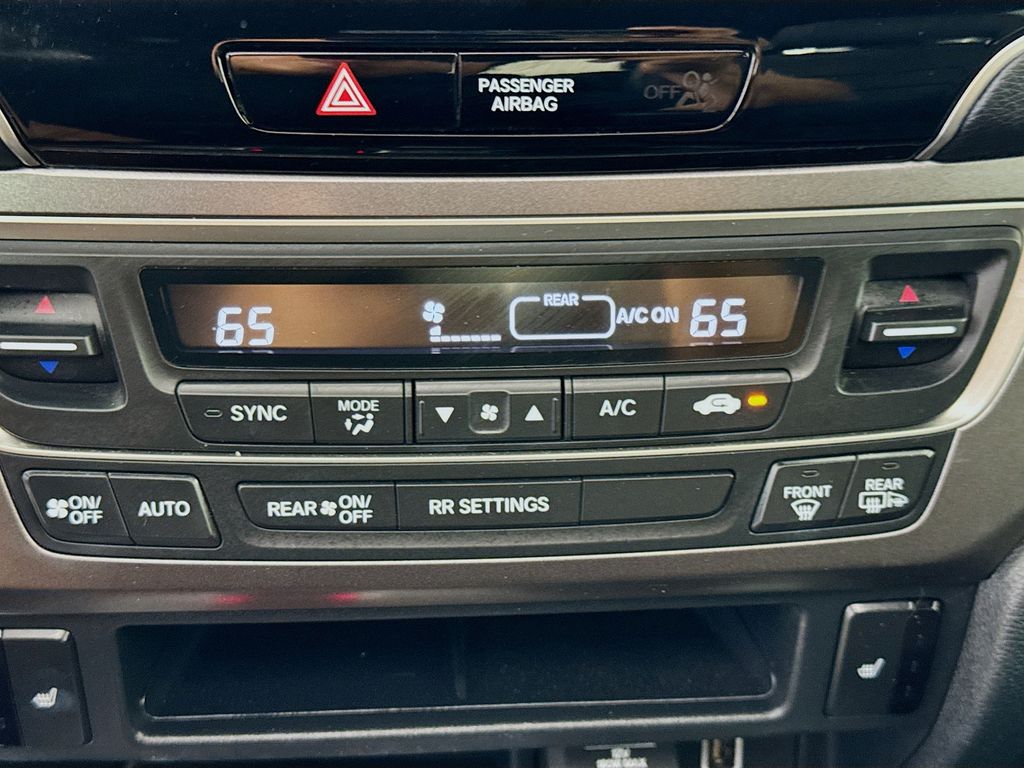 Used Car 2020 Honda Passport  Ex-l For Sale Under $25,000 In Austin, Texas