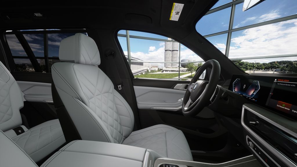 2026 BMW X7 xDrive40i 32