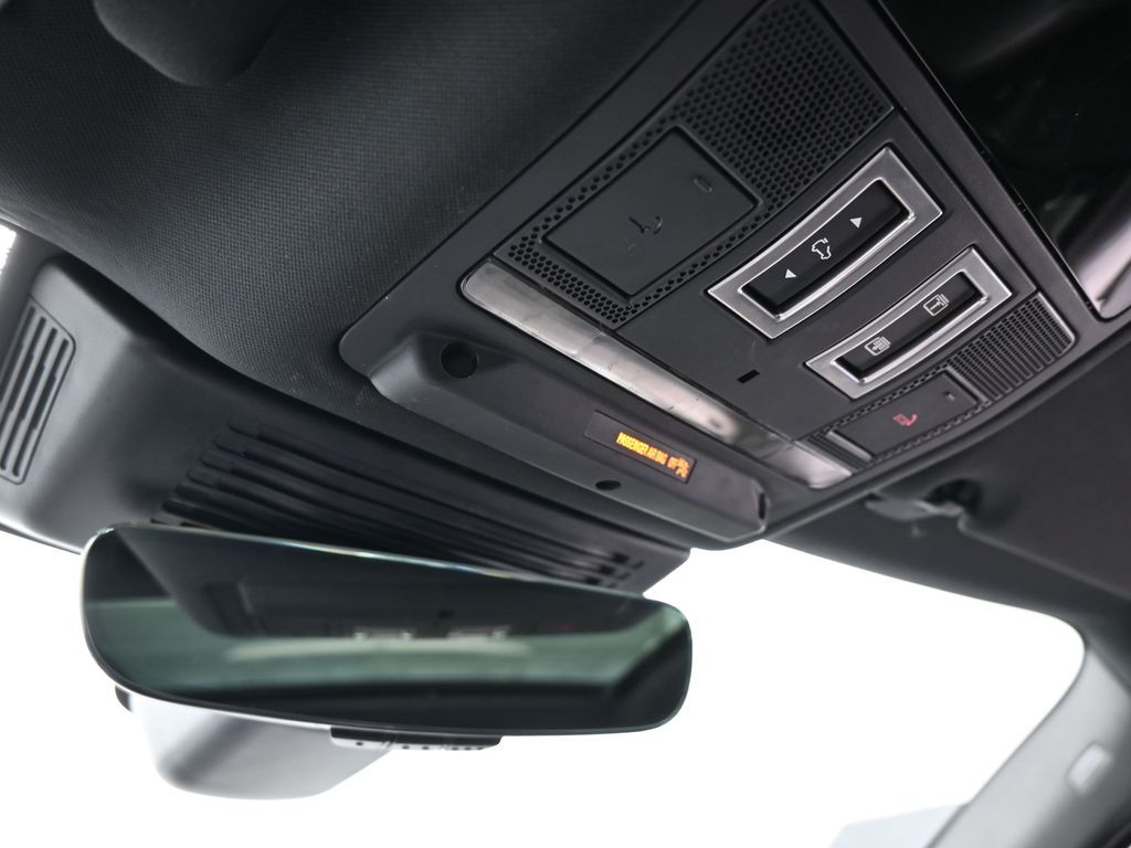 Used 2024 White Jaguar P250 R-Dynamic S image 25