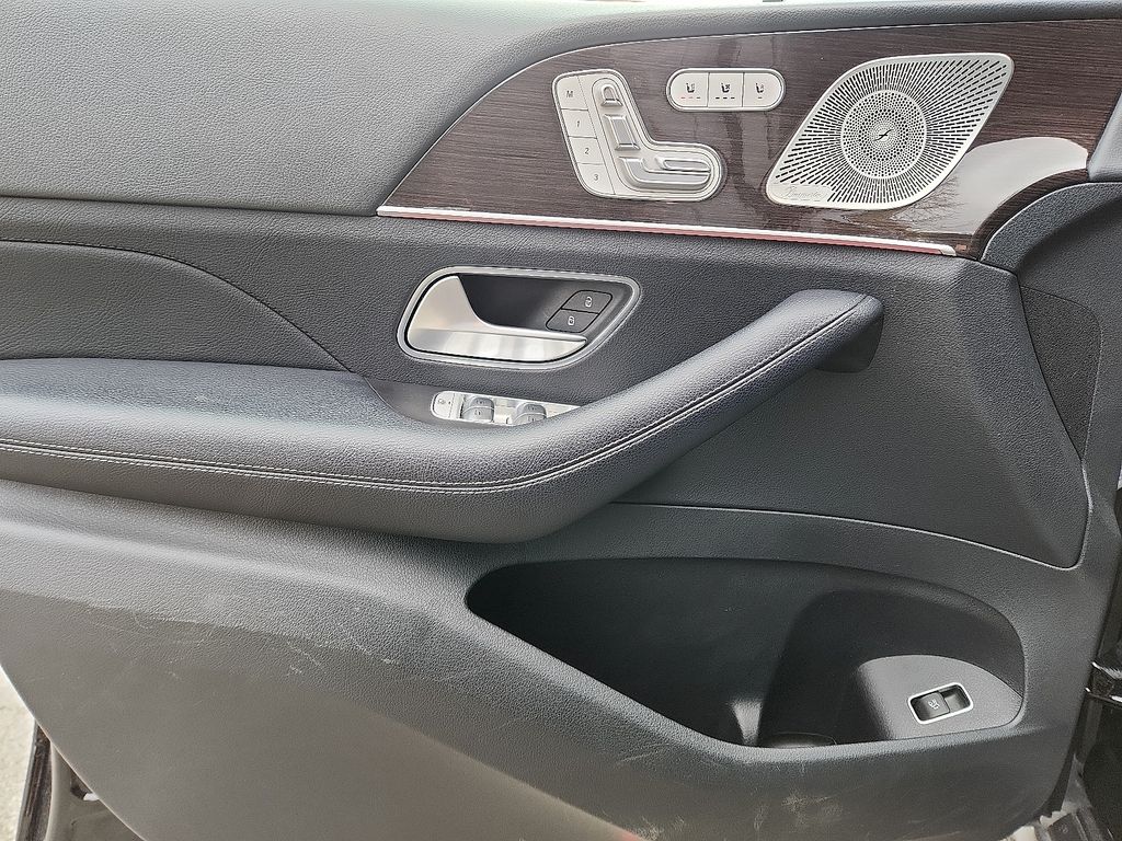 Thumbnail: 2024 Mercedes-Benz GLE - 13