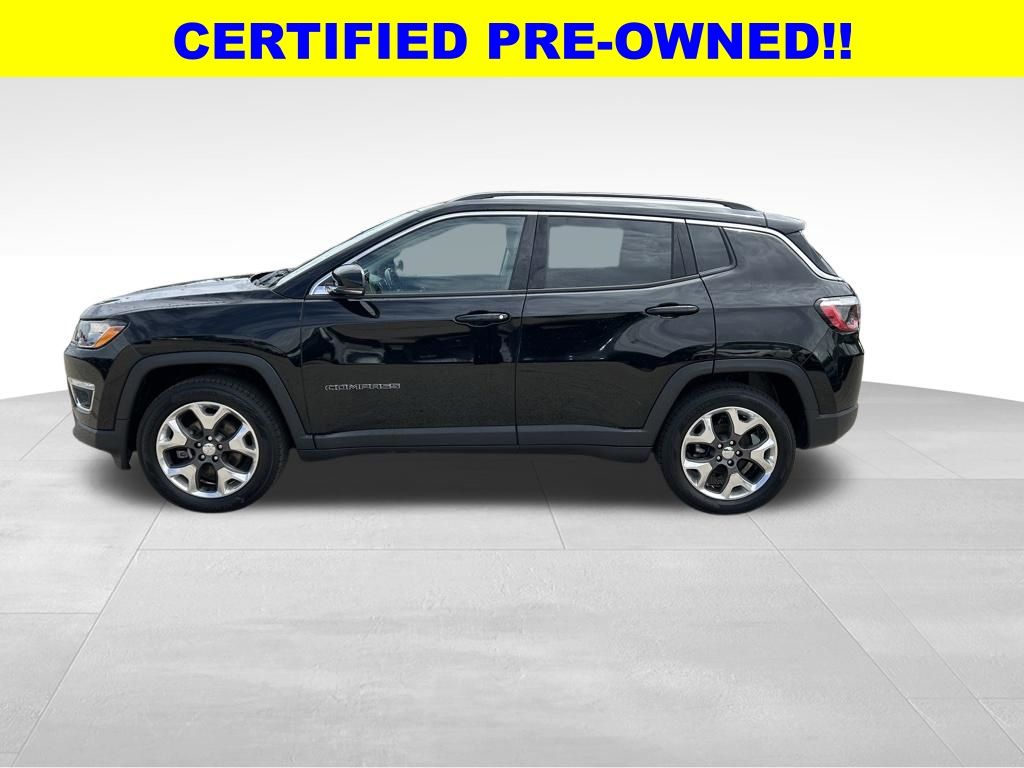 Diamond Black Crystal Pearlcoat 2018 Jeep Compass Limited 4WD SUV / Crossover Four-Wheel Drive 9-Speed Automatic