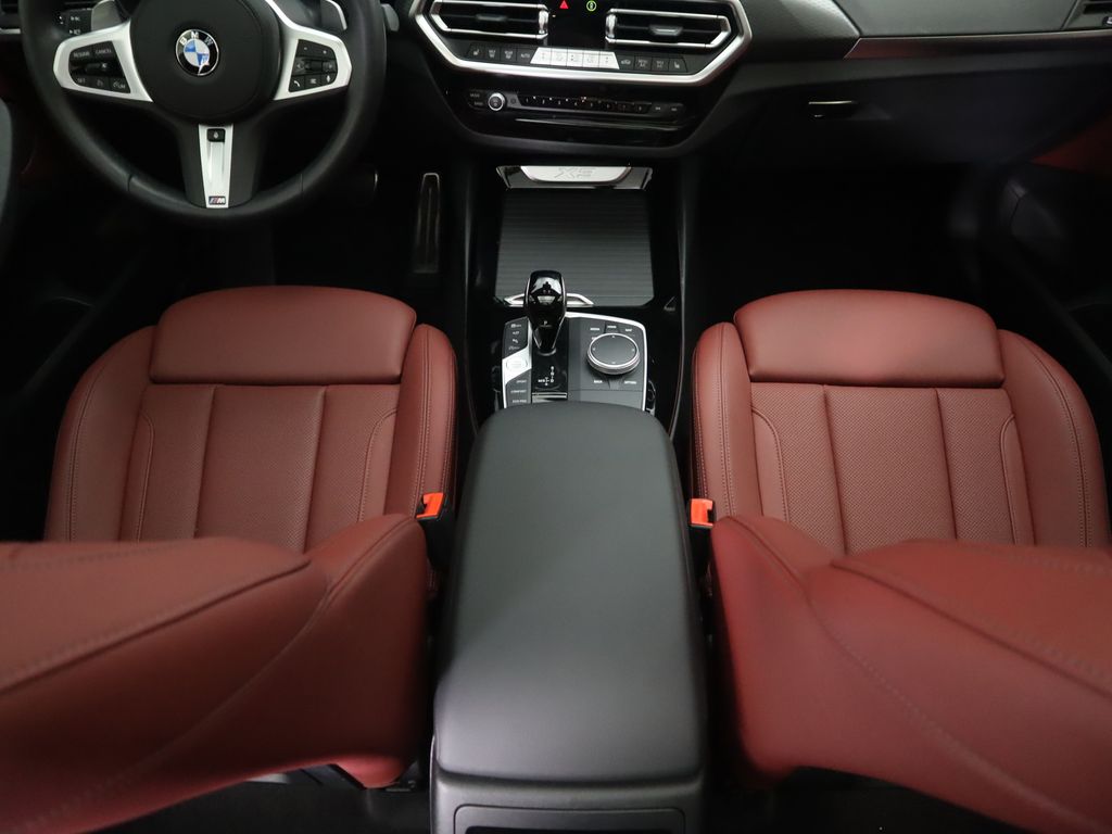 Thumbnail: 2024 BMW X3 - 17