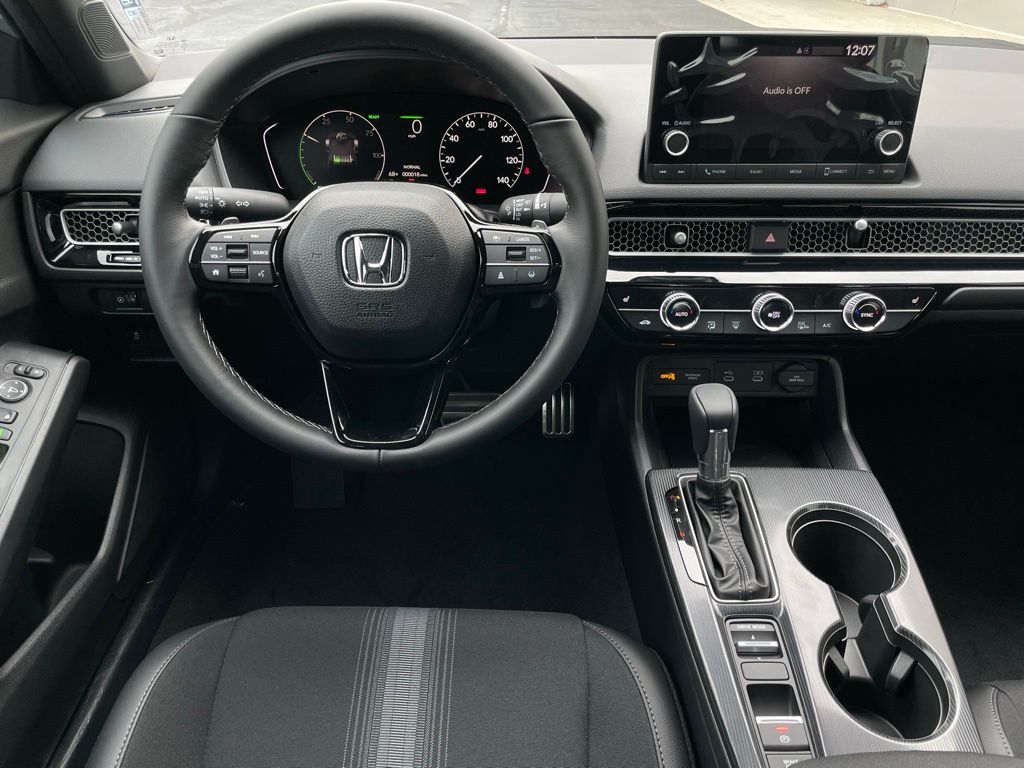 2025 Honda Civic Sport 11