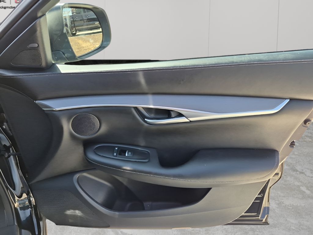 Used Car 2022 Infiniti Qx50  Luxe For Sale Under $25,000 In Austin, Texas