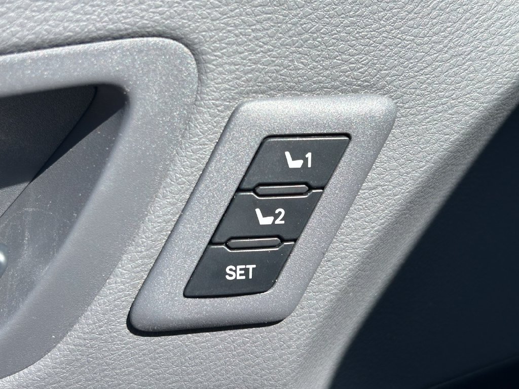 Used 2024 Toyota Sienna Van
