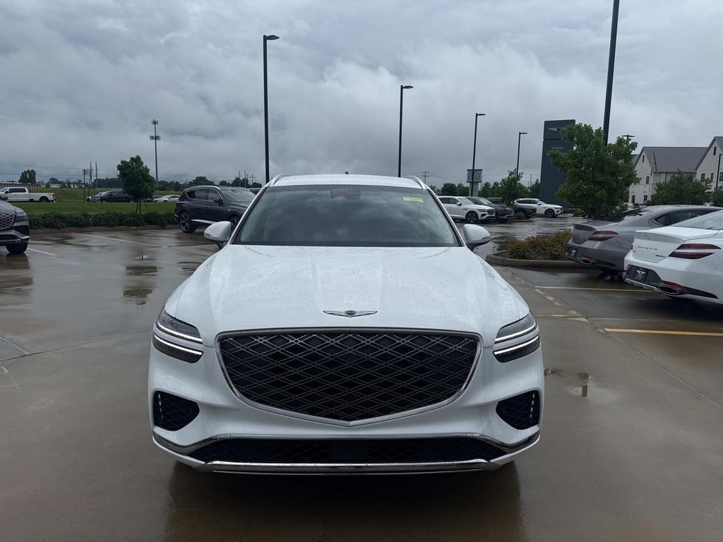 New 2026 White Genesis 2.5T image 2