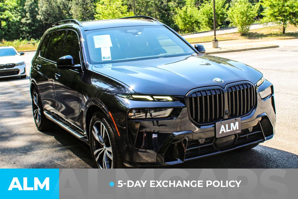 Used 2023 Black BMW xDrive40i image 4