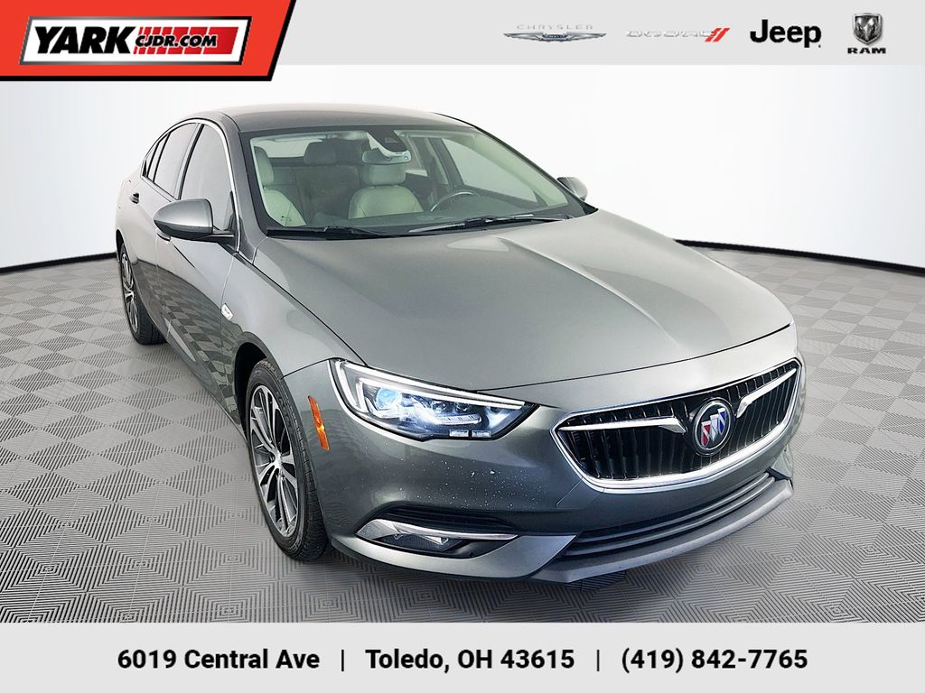 2019 Buick Regal Sportback Essence AWD