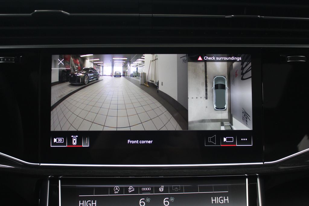 Thumbnail: 2026 Audi Q7 - 23