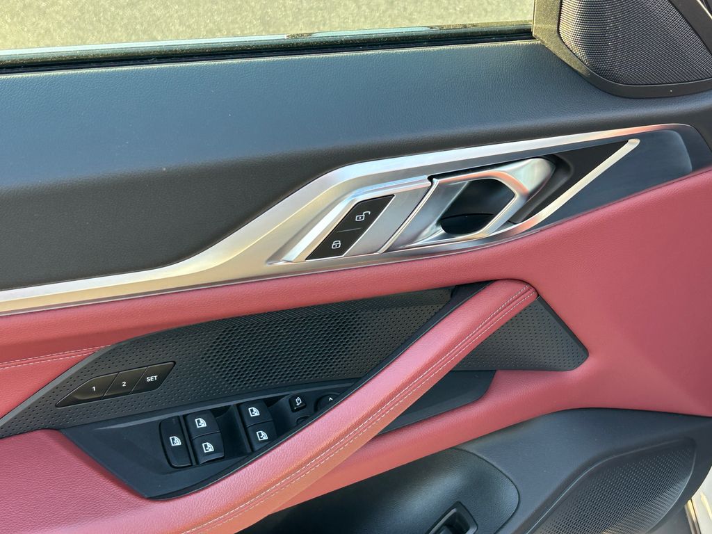 Thumbnail: 2023 BMW i4 - 12