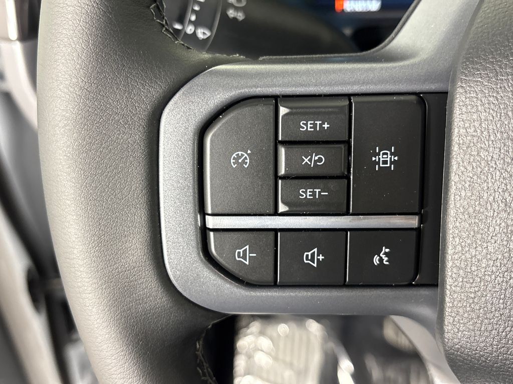 New 2026 White Ford XLT image 19