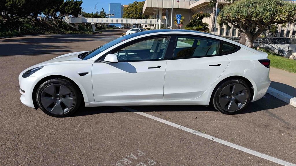 Used 2022 Tesla Model 3 Base 4D Sedan