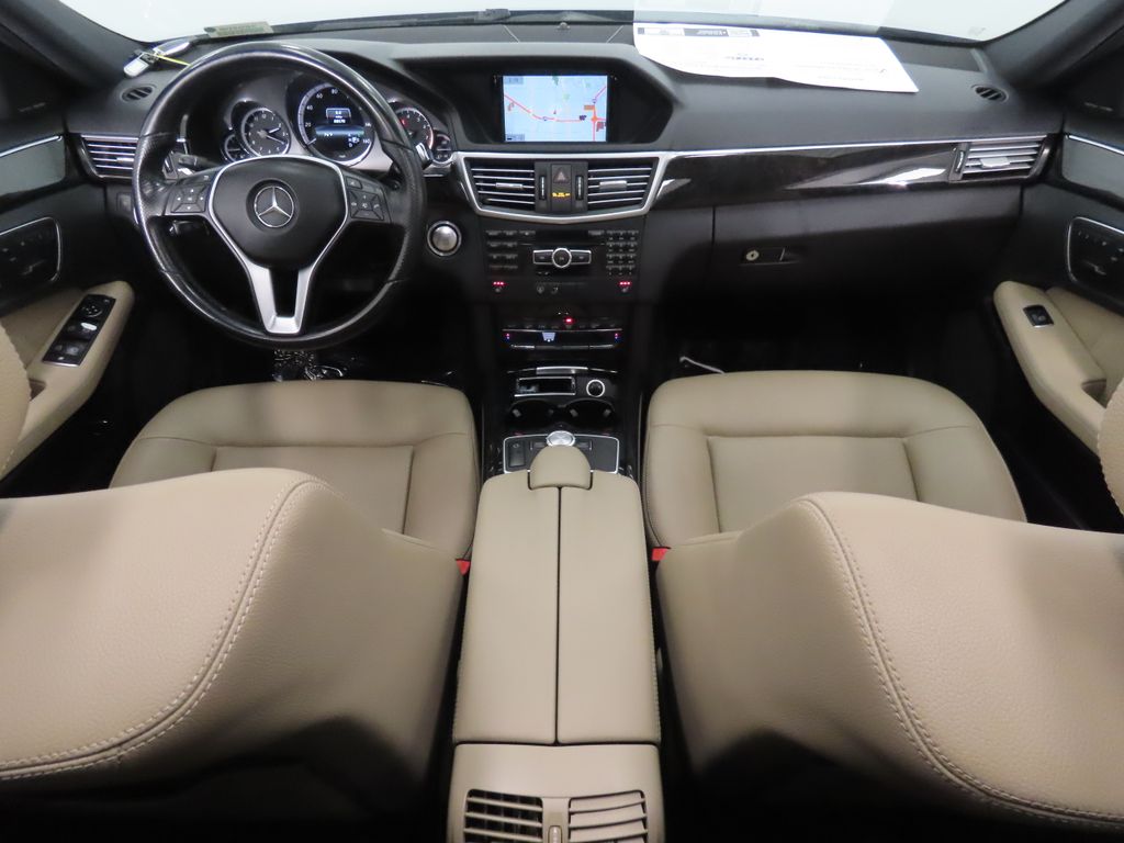 Thumbnail: 2013 Mercedes-Benz E-Class - 14