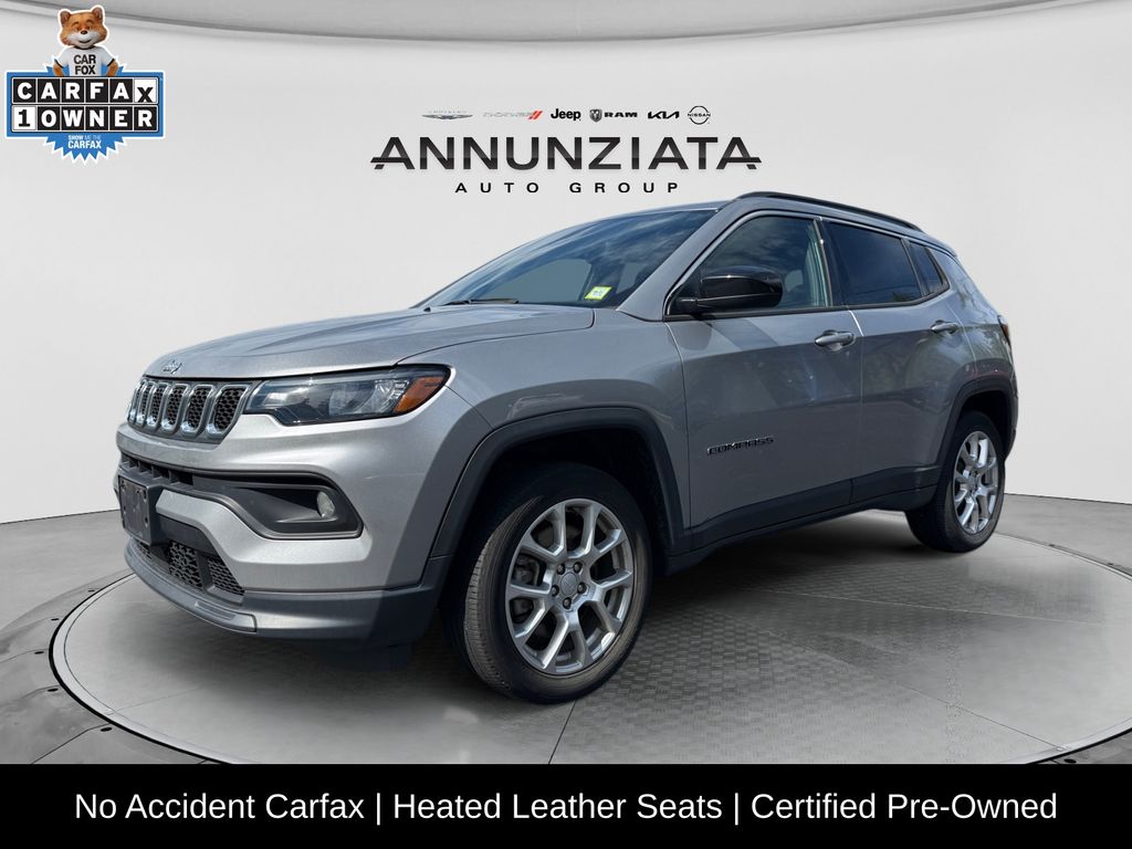  2023 Jeep Compass Latitude Lux 4WD   