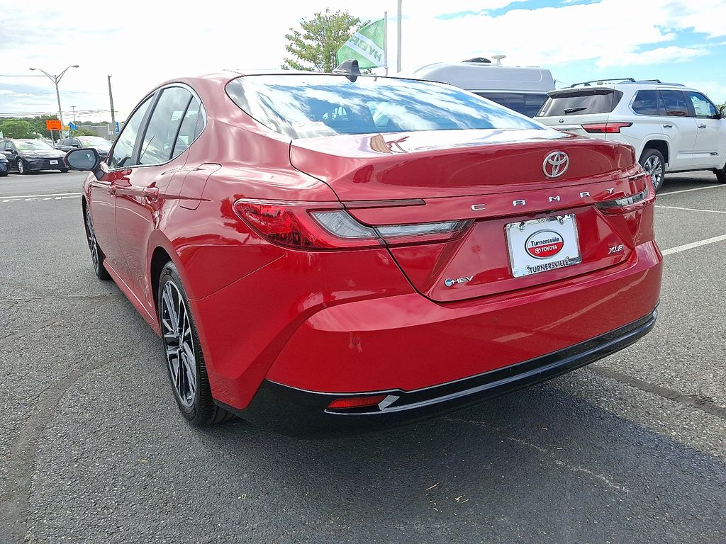 Thumbnail: 2025 Toyota Camry - 4