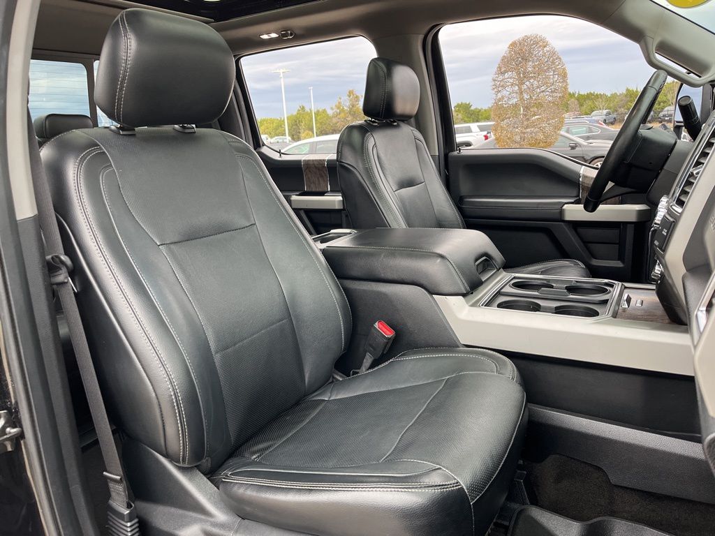 Thumbnail: 2017 Ford Econoline - 31