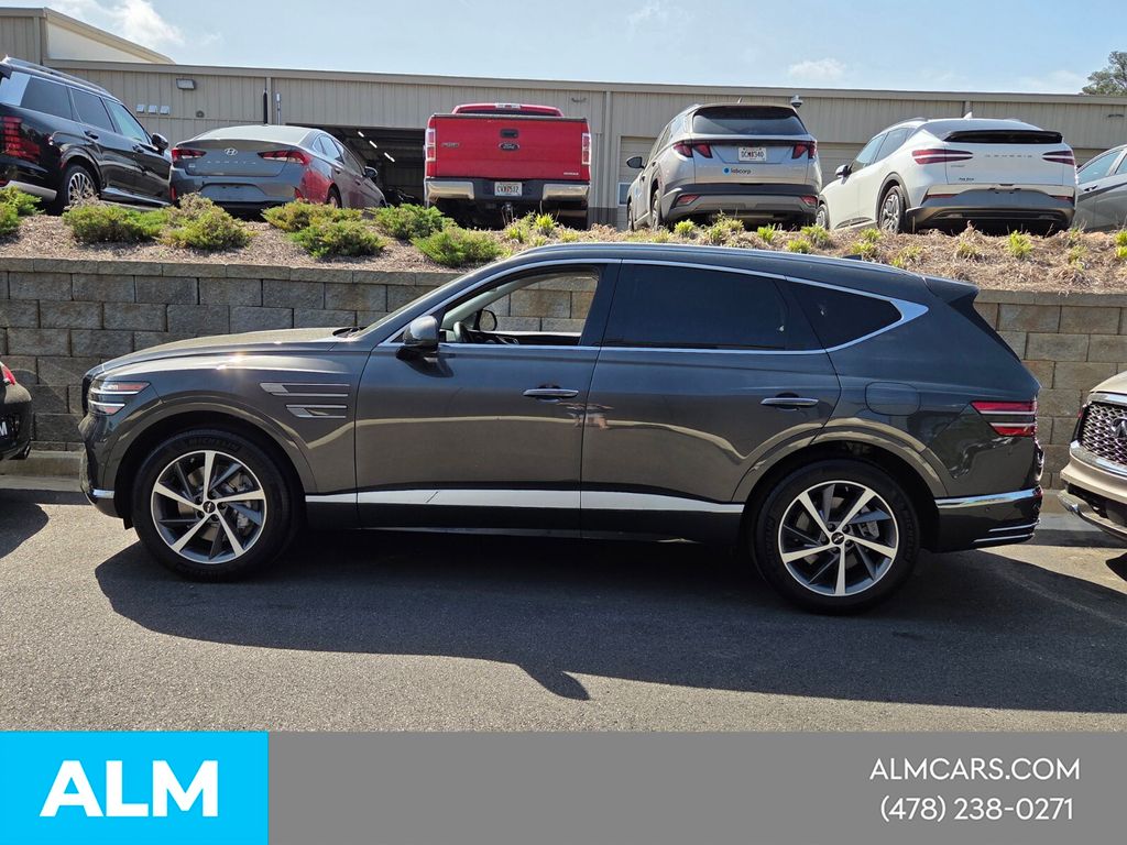 Used 2025 Gray Genesis 3.5T Advanced image 2
