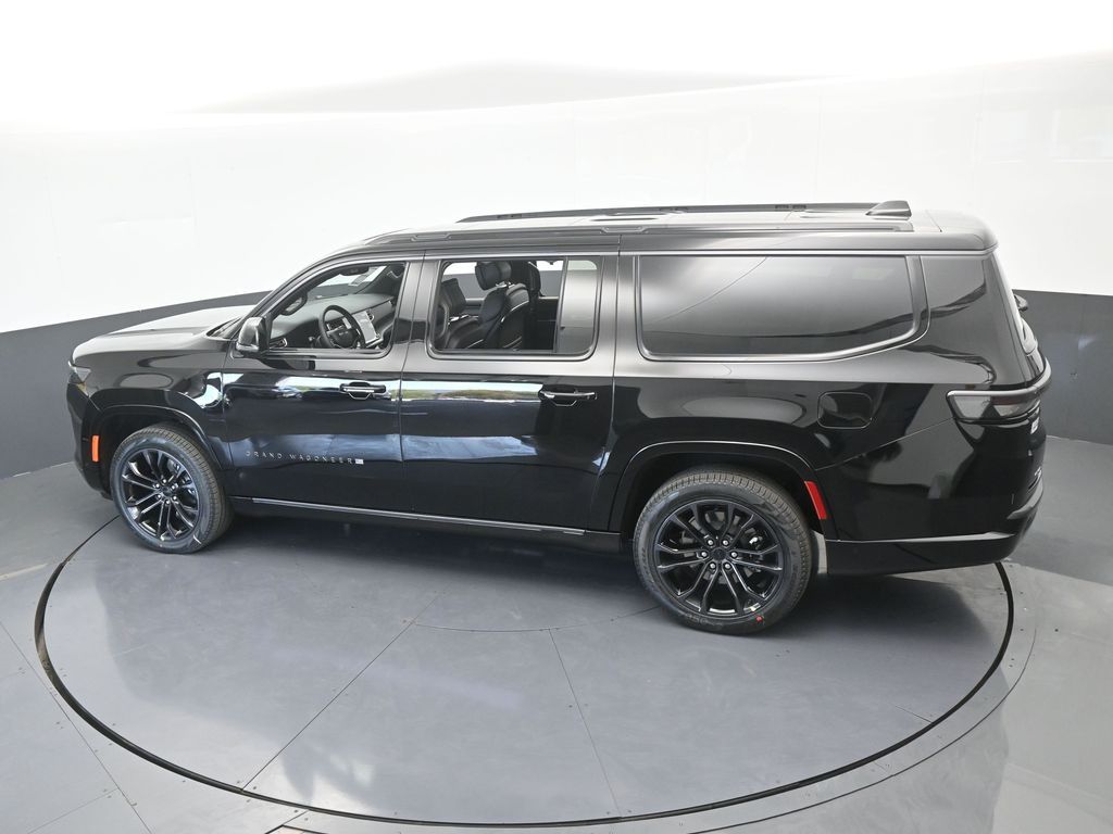 New 2026 High Gloss Black Jeep Summit Obsidian image 52