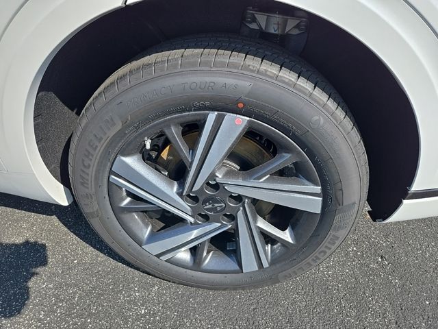 2026 Genesis GV70 Sport Advanced 13