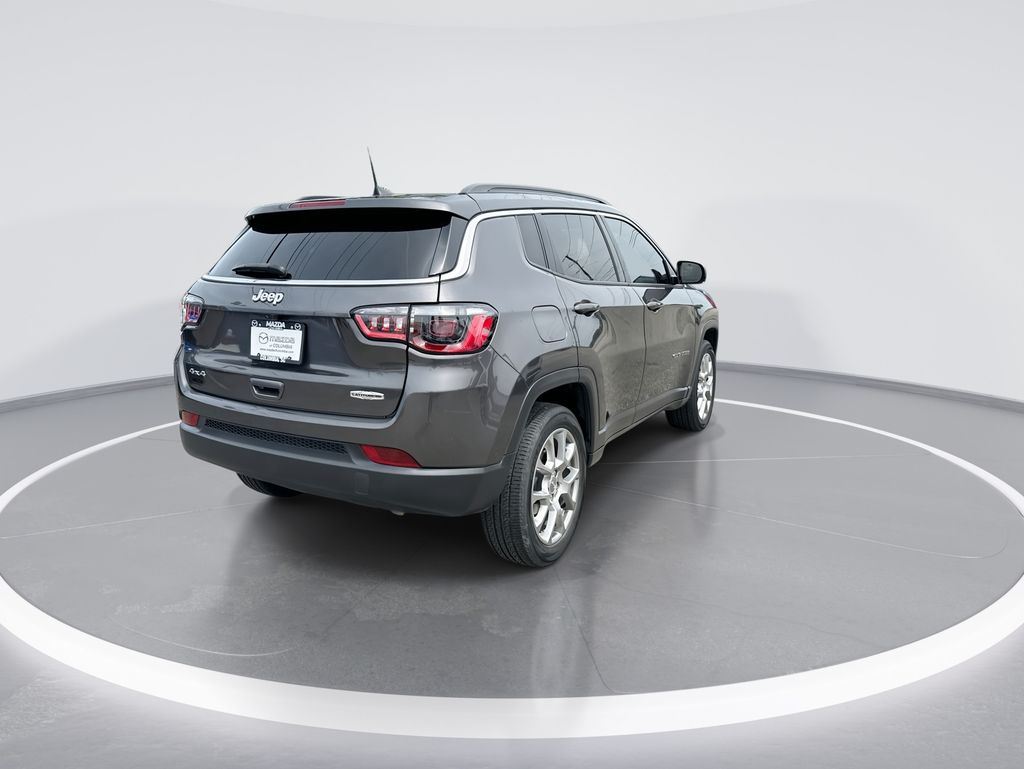 2022 Jeep Compass Latitude Lux - 7