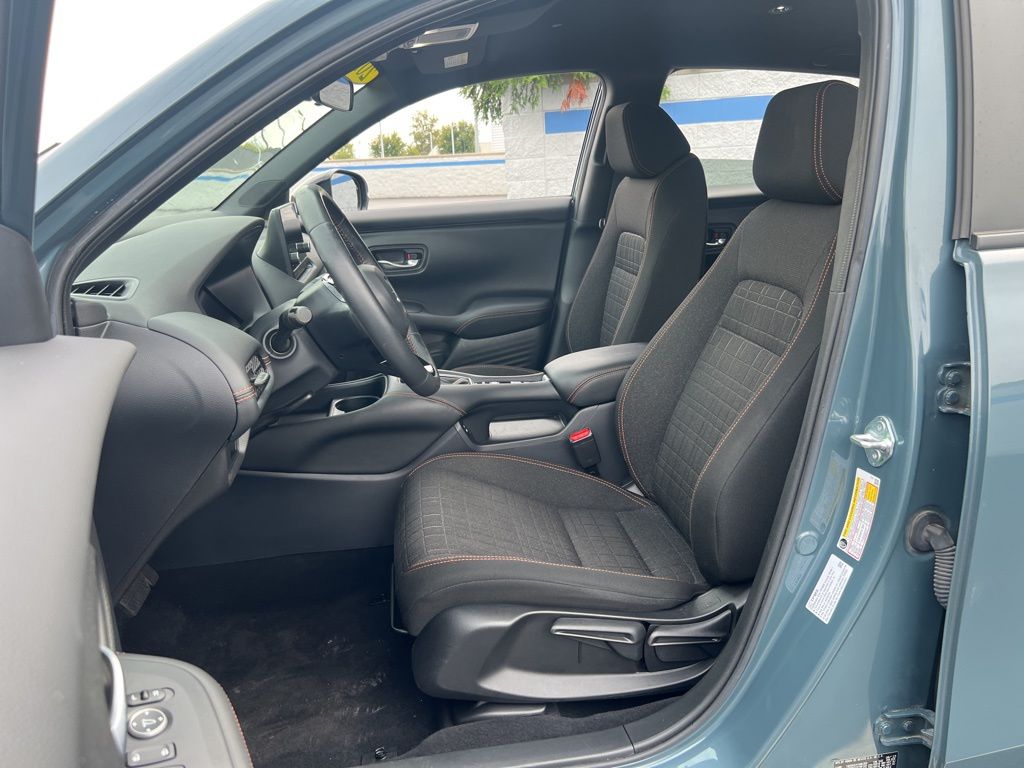 Thumbnail: 2024 Honda HR-V - 17