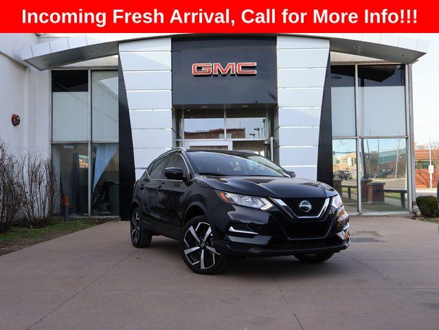 2022 Nissan Rogue Sport SL FWD