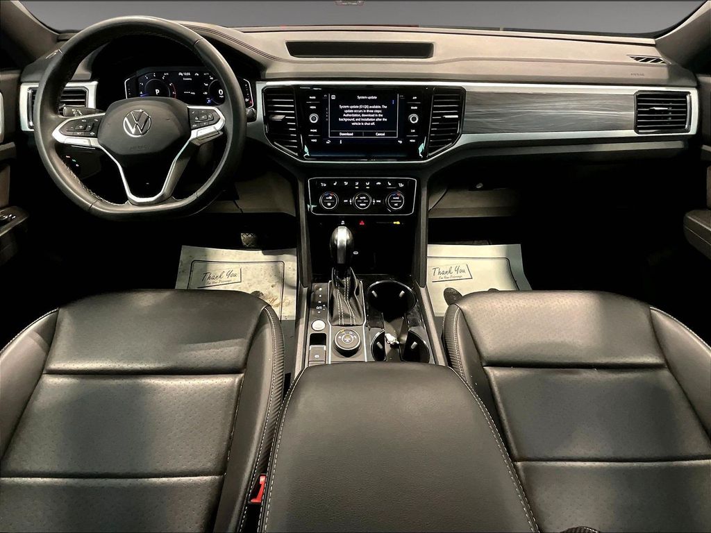 2022 Volkswagen Atlas Cross Sport — photo 13