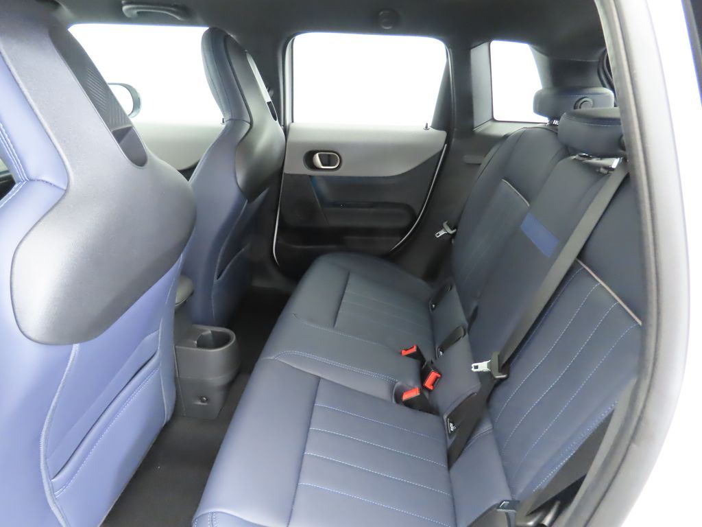 Thumbnail: 2026 MINI Cooper - 23