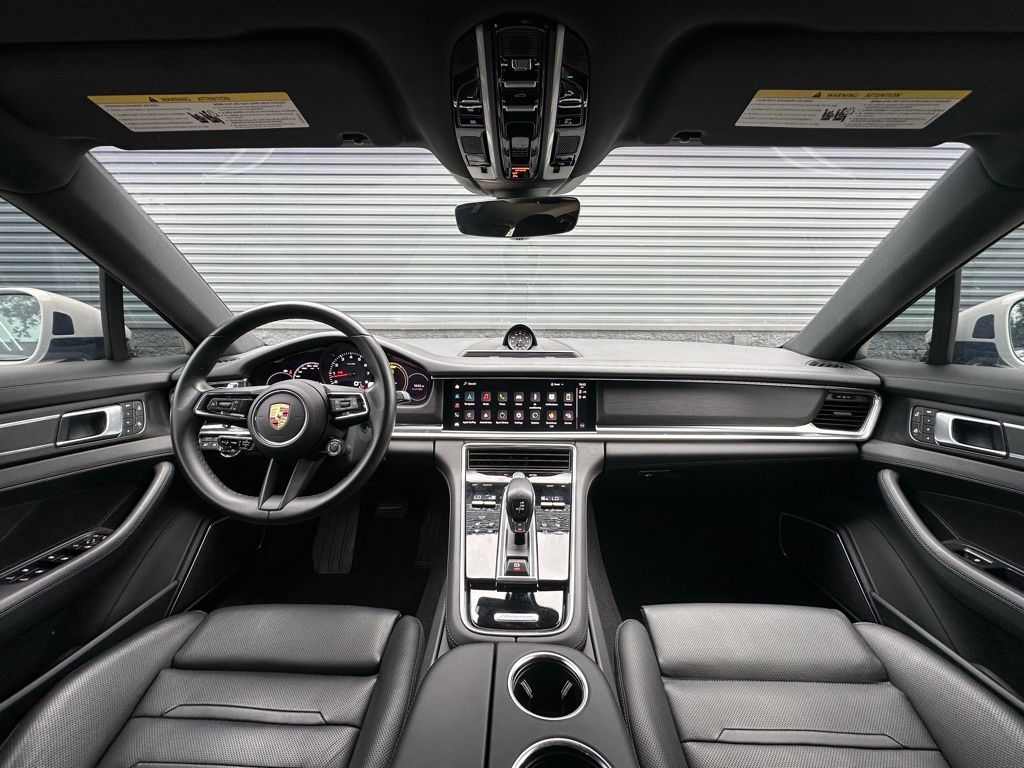 Thumbnail: 2023 Porsche Panamera - 6