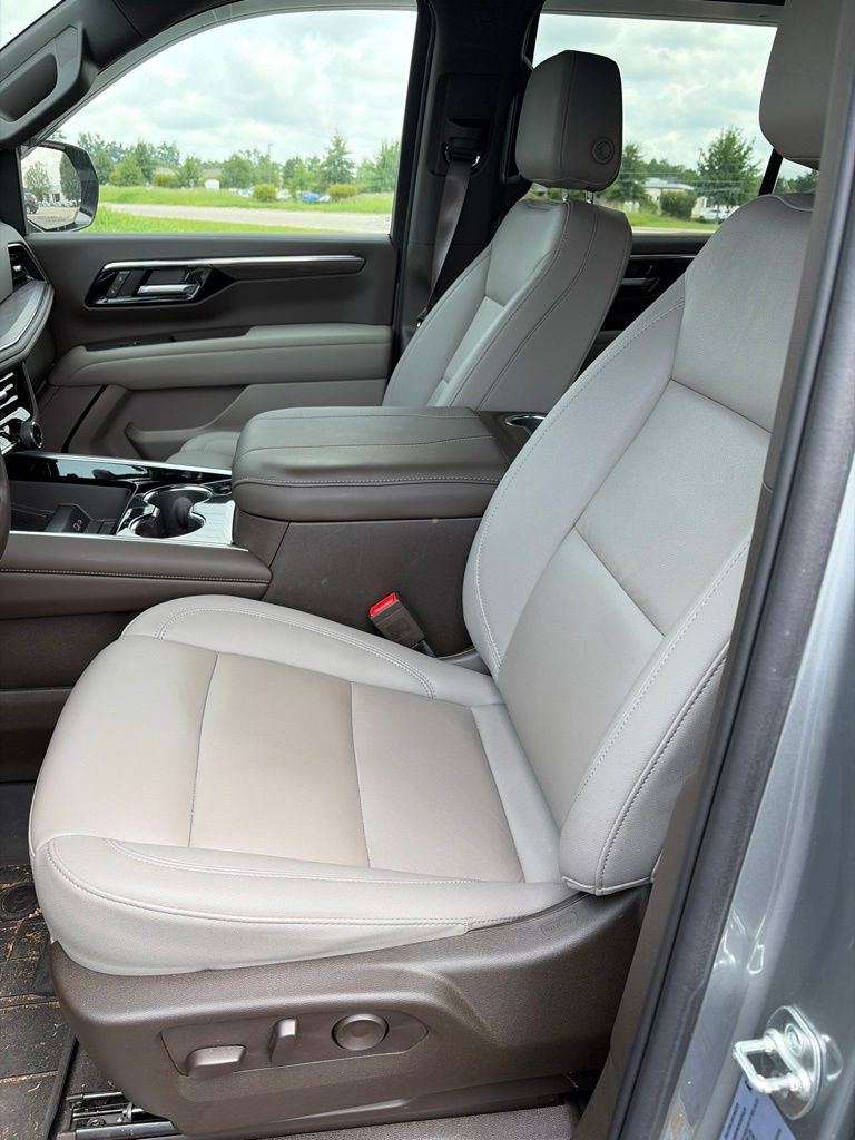 Used 2025 Chevrolet Tahoe SUV