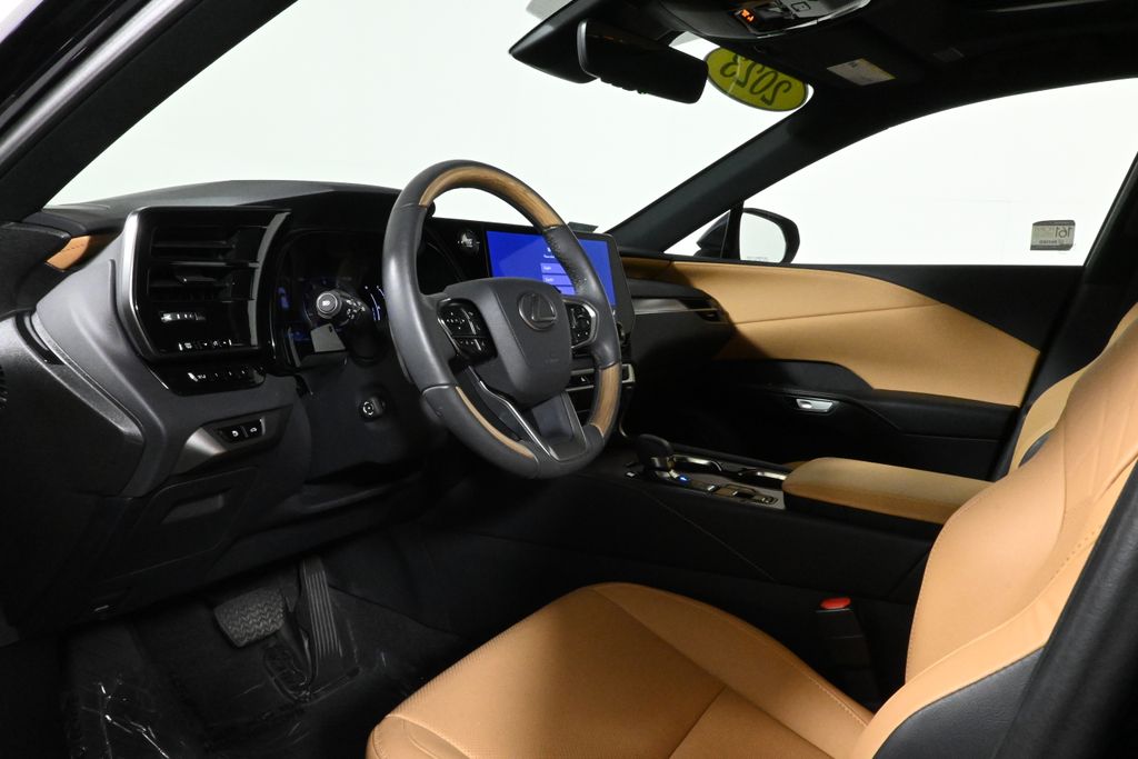 Thumbnail: 2023 Lexus RX - 15
