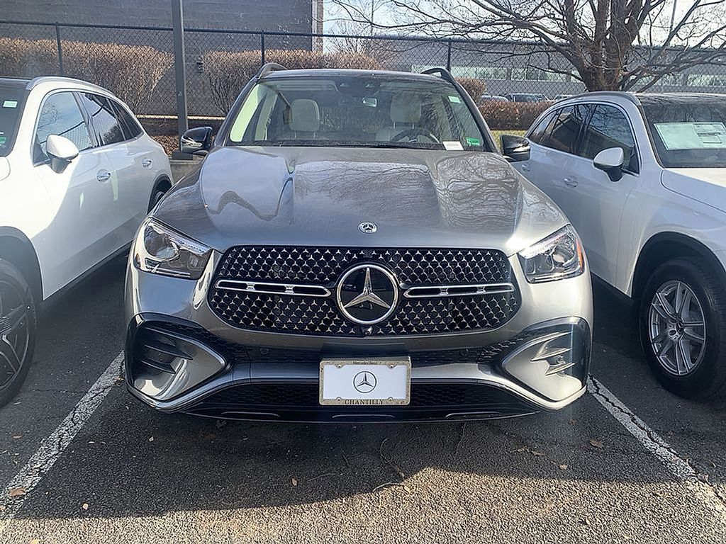 Thumbnail: 2026 Mercedes-Benz GLE - 2