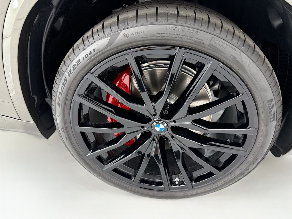 Thumbnail: 2026 BMW X5 - 32