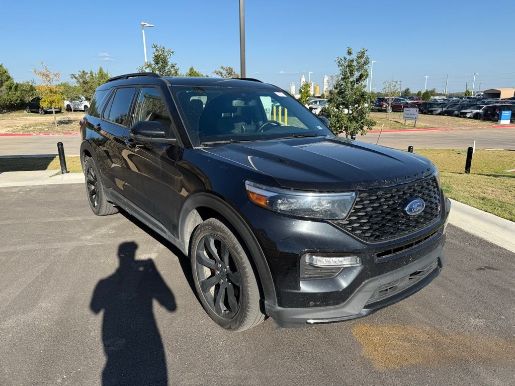 Thumbnail: 2023 Ford Explorer - 3