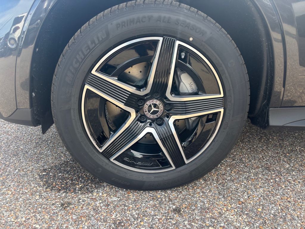 new 2026 Mercedes-Benz GLC car