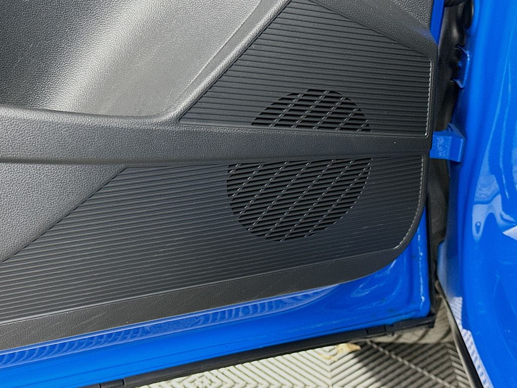 Thumbnail: 2023 Volkswagen Taos - 19