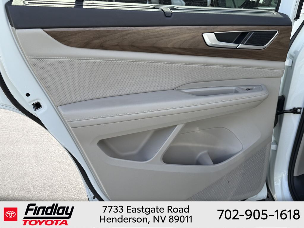 Used 2024 Volkswagen Atlas SUV