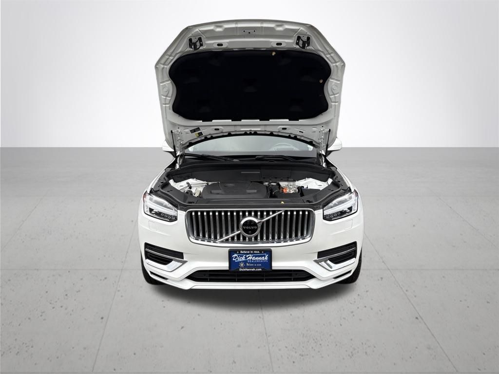 2022 Volvo XC90 Recharge Plug-In Hybrid T8 Inscription Expression Extended Range 6P