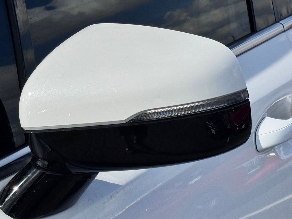 2026 Kia Sorento S - 10