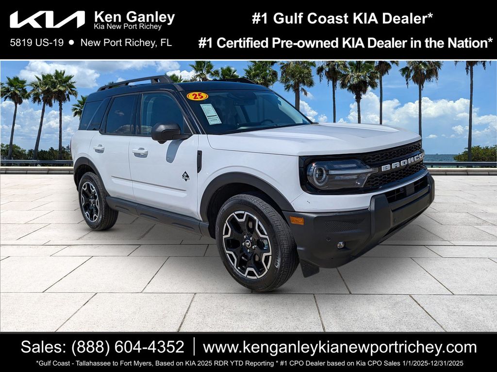 Oxford White 2025 Ford Bronco Sport SUV / Crossover All-Wheel Drive 8-Speed Automatic