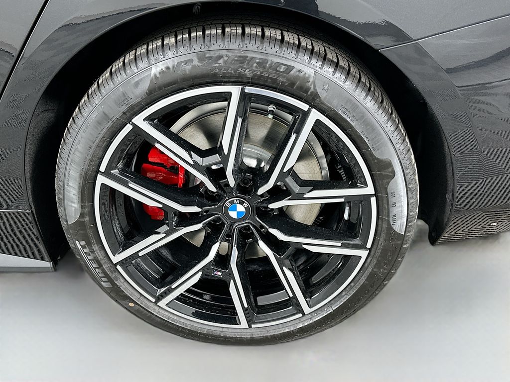 Thumbnail: 2026 BMW i4 - 23