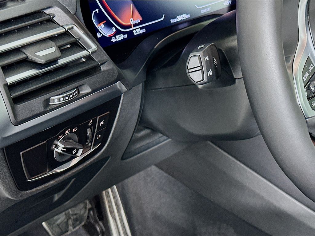 Thumbnail: 2023 BMW X3 - 10