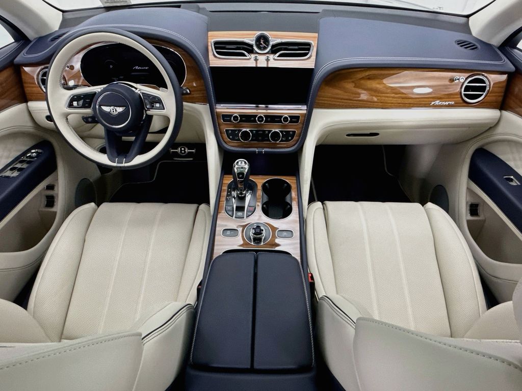 Thumbnail: 2026 Bentley Bentayga - 13