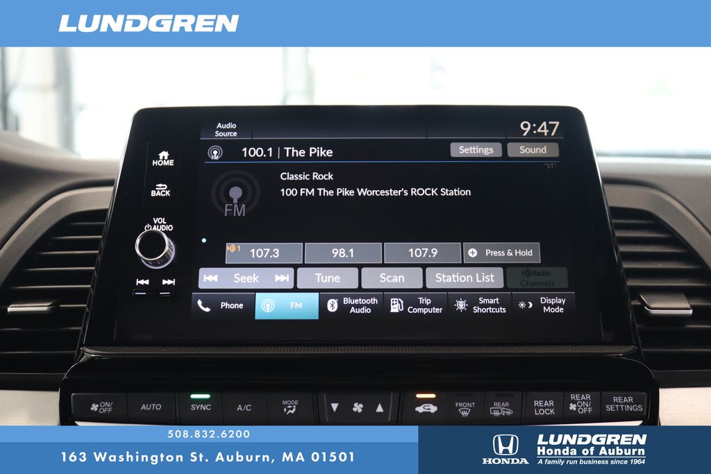 Used 2025 Honda Odyssey Van