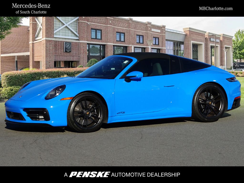 Thumbnail: 2023 Porsche 911 - 1